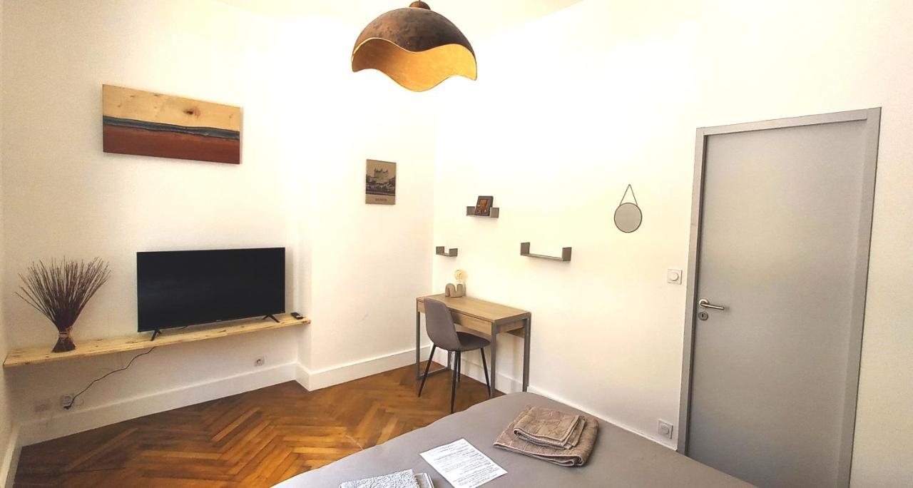 Histoire De Loire : Gabrielle Hotel Saumur Bagian luar foto