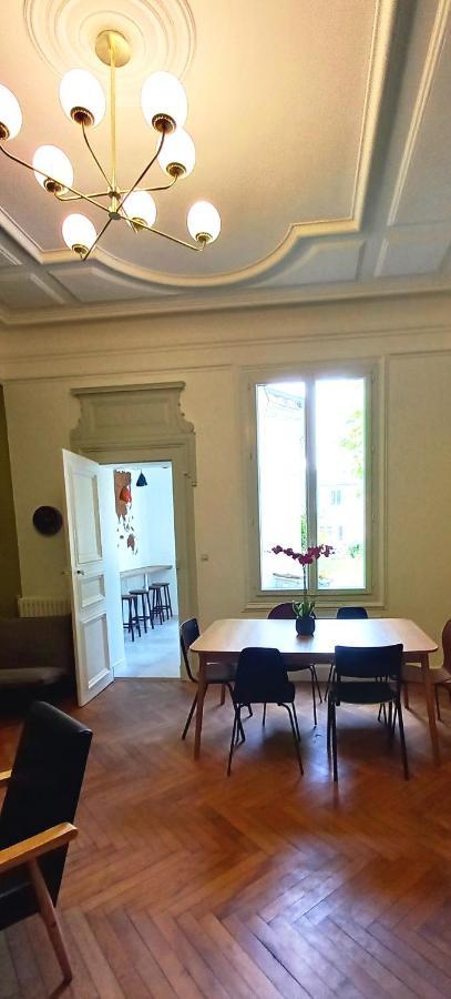 Histoire De Loire : Gabrielle Hotel Saumur Bagian luar foto